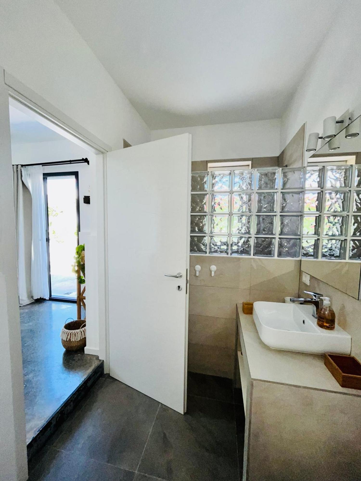 Mayana Sicily - The Suites Санта-Мария-дель-Фокалло Экстерьер фото